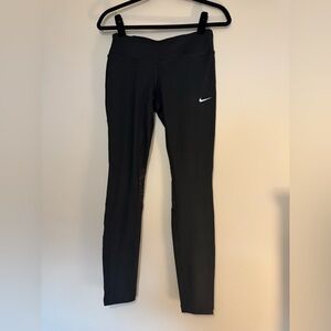 Nike Dri-Fit Legging. Size S